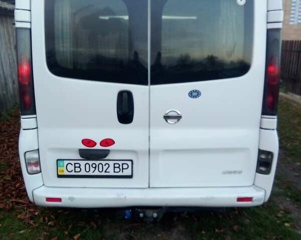 Білий Ніссан Прімастар, об'ємом двигуна 2.46 л та пробігом 314 тис. км за 7500 $, фото 2 на Automoto.ua