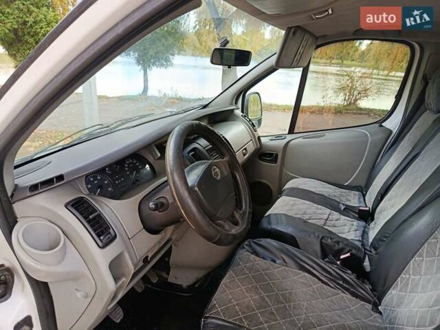 Белый Ниссан Примастар, объемом двигателя 1.87 л и пробегом 320 тыс. км за 4950 $, фото 2 на Automoto.ua