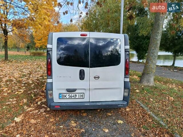 Белый Ниссан Примастар, объемом двигателя 1.87 л и пробегом 320 тыс. км за 4950 $, фото 8 на Automoto.ua