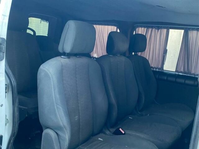 Белый Ниссан Примастар, объемом двигателя 1.9 л и пробегом 300 тыс. км за 6100 $, фото 3 на Automoto.ua