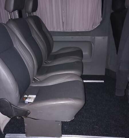 Белый Ниссан Примастар, объемом двигателя 2.5 л и пробегом 383 тыс. км за 8300 $, фото 9 на Automoto.ua