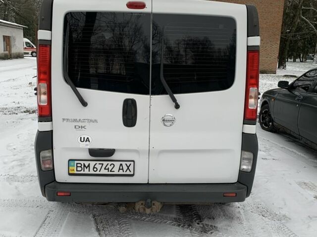 Белый Ниссан Примастар, объемом двигателя 2 л и пробегом 300 тыс. км за 8000 $, фото 3 на Automoto.ua