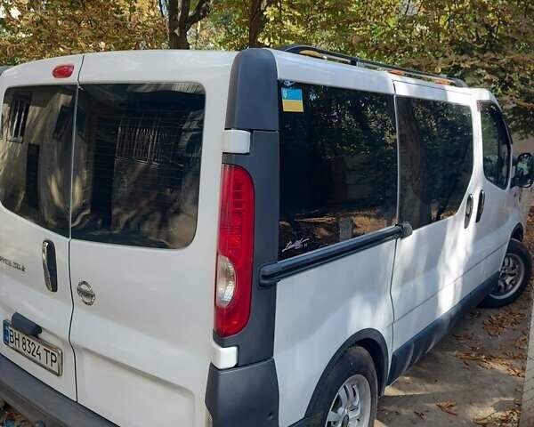 Белый Ниссан Примастар, объемом двигателя 2 л и пробегом 307 тыс. км за 8200 $, фото 3 на Automoto.ua