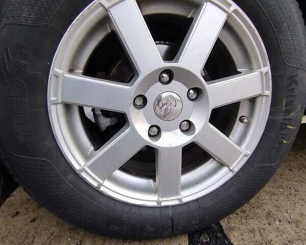 Белый Ниссан Примастар, объемом двигателя 2 л и пробегом 337 тыс. км за 8700 $, фото 6 на Automoto.ua