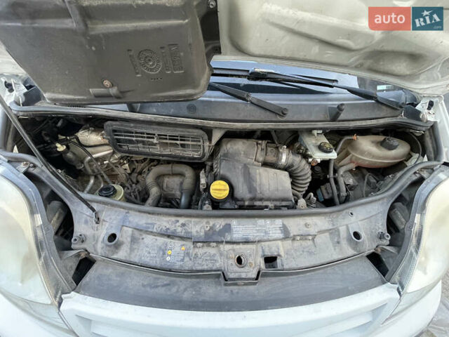 Ниссан Примастар 2008 в Киеве на Automoto.ua Белый Ниссан Примастар, объемом двигателя 2 л и пробегом 356 тыс. км за 6500 $, фото 24 на Automoto.ua