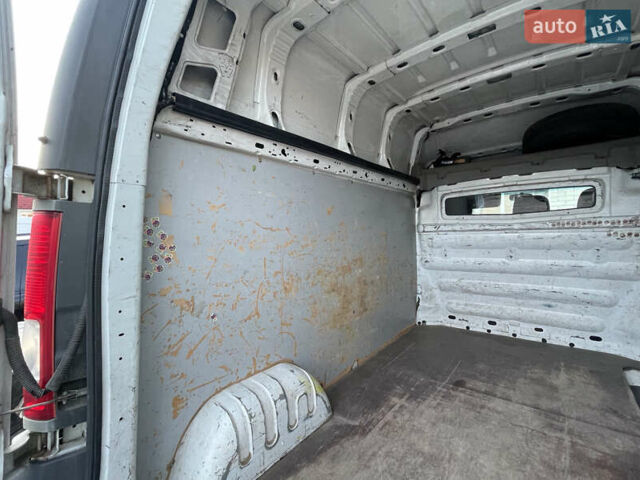 Белый Ниссан Примастар, объемом двигателя 2 л и пробегом 356 тыс. км за 7499 $, фото 15 на Automoto.ua