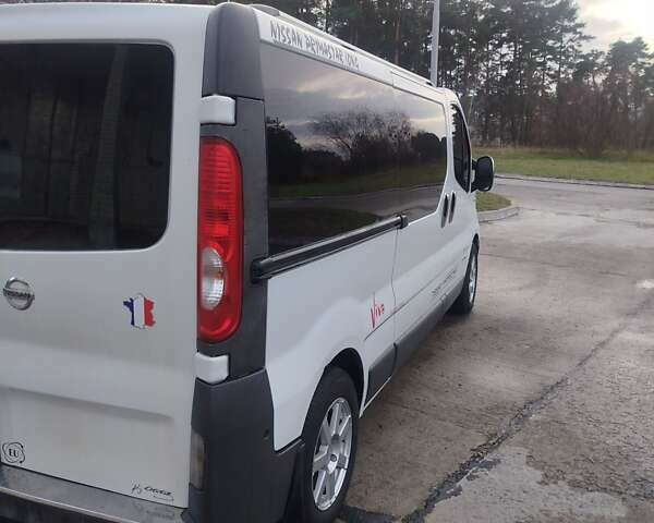 Белый Ниссан Примастар, объемом двигателя 2 л и пробегом 337 тыс. км за 8700 $, фото 13 на Automoto.ua