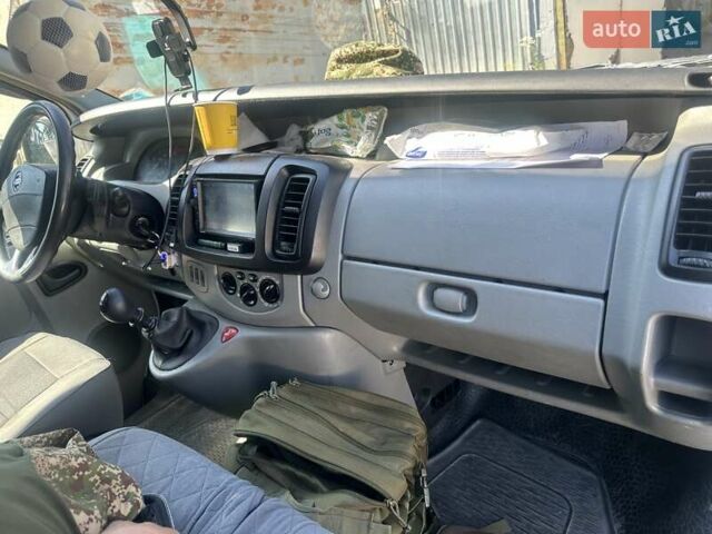 Белый Ниссан Примастар, объемом двигателя 0 л и пробегом 335 тыс. км за 5600 $, фото 15 на Automoto.ua
