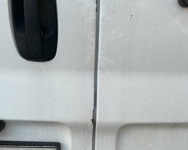 Ниссан Примастар 2008 в Киеве на Automoto.ua Белый Ниссан Примастар, объемом двигателя 2 л и пробегом 356 тыс. км за 6500 $, фото 26 на Automoto.ua