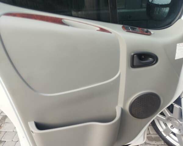 Белый Ниссан Примастар, объемом двигателя 2 л и пробегом 337 тыс. км за 8700 $, фото 37 на Automoto.ua