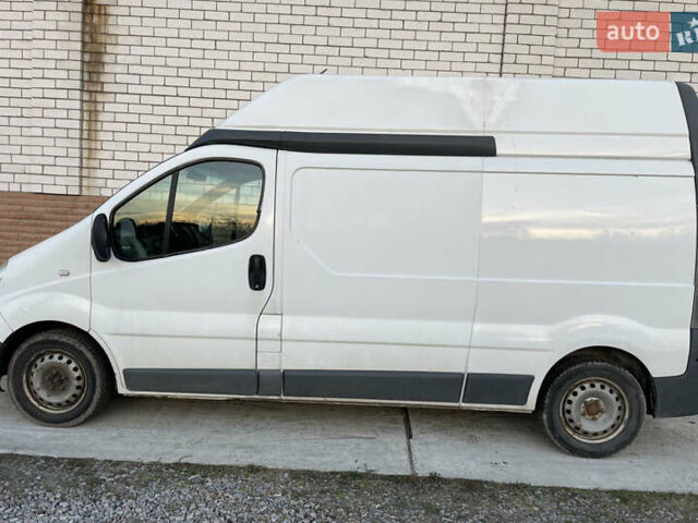 Ниссан Примастар 2008 в Киеве на Automoto.ua Белый Ниссан Примастар, объемом двигателя 2 л и пробегом 356 тыс. км за 6500 $, фото 1 на Automoto.ua