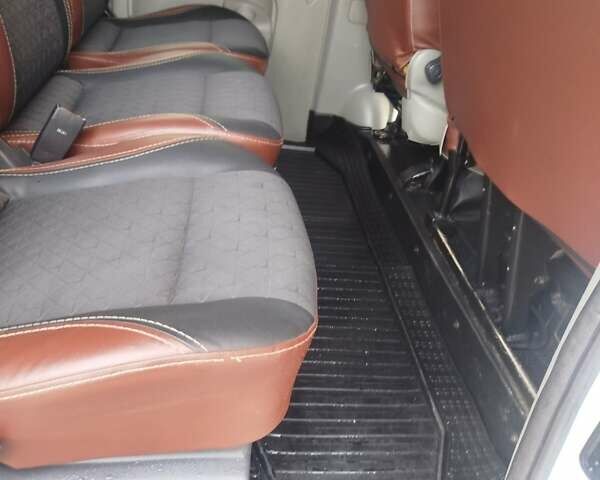 Белый Ниссан Примастар, объемом двигателя 2 л и пробегом 337 тыс. км за 8700 $, фото 29 на Automoto.ua