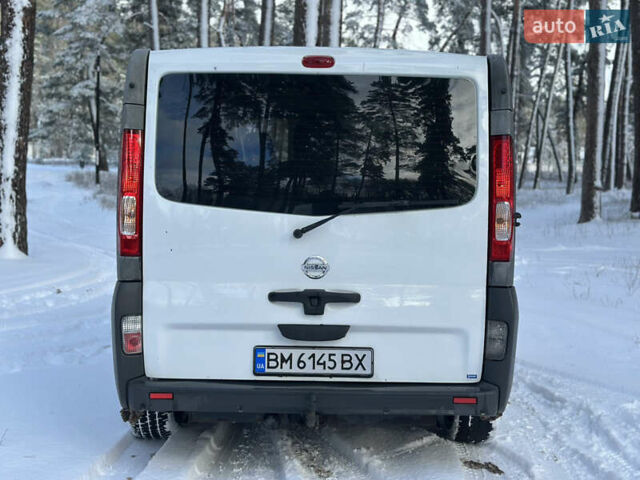 Білий Ніссан Прімастар, об'ємом двигуна 2.46 л та пробігом 381 тис. км за 8700 $, фото 4 на Automoto.ua