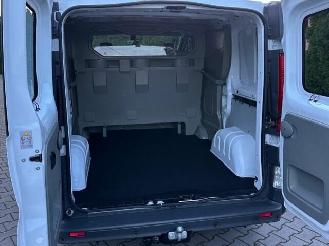 Белый Ниссан Примастар, объемом двигателя 2 л и пробегом 260 тыс. км за 7800 $, фото 13 на Automoto.ua