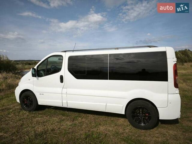 Белый Ниссан Примастар, объемом двигателя 2 л и пробегом 341 тыс. км за 11999 $, фото 9 на Automoto.ua