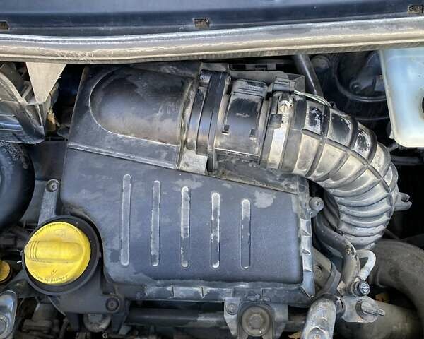 Белый Ниссан Примастар, объемом двигателя 2 л и пробегом 320 тыс. км за 11300 $, фото 21 на Automoto.ua