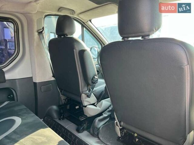 Белый Ниссан Примастар, объемом двигателя 2 л и пробегом 260 тыс. км за 10990 $, фото 32 на Automoto.ua