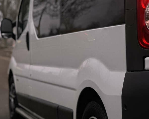 Белый Ниссан Примастар, объемом двигателя 2 л и пробегом 570 тыс. км за 12500 $, фото 4 на Automoto.ua