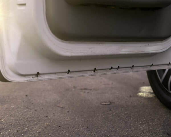 Белый Ниссан Примастар, объемом двигателя 2 л и пробегом 570 тыс. км за 12500 $, фото 19 на Automoto.ua