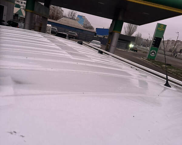 Белый Ниссан Примастар, объемом двигателя 2 л и пробегом 570 тыс. км за 12500 $, фото 16 на Automoto.ua