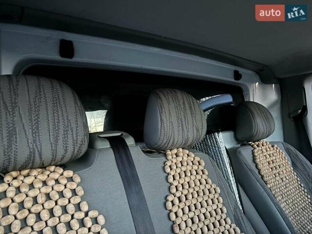 Белый Ниссан Примастар, объемом двигателя 2 л и пробегом 165 тыс. км за 10800 $, фото 15 на Automoto.ua