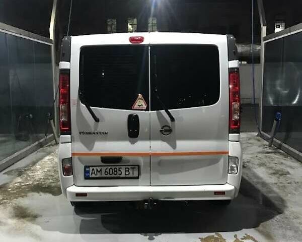 Белый Ниссан Примастар, объемом двигателя 2 л и пробегом 165 тыс. км за 10800 $, фото 12 на Automoto.ua