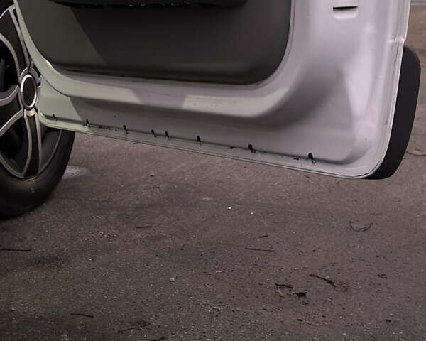 Белый Ниссан Примастар, объемом двигателя 2 л и пробегом 570 тыс. км за 12500 $, фото 27 на Automoto.ua