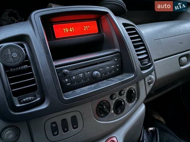 Белый Ниссан Примастар, объемом двигателя 2 л и пробегом 165 тыс. км за 10800 $, фото 8 на Automoto.ua