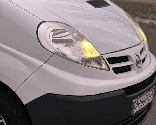 Белый Ниссан Примастар, объемом двигателя 2 л и пробегом 570 тыс. км за 12500 $, фото 13 на Automoto.ua