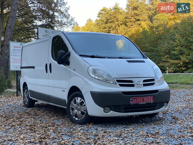 Білий Ніссан Прімастар, об'ємом двигуна 2 л та пробігом 257 тис. км за 11900 $, фото 7 на Automoto.ua