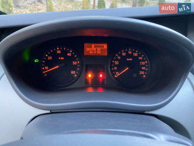 Білий Ніссан Прімастар, об'ємом двигуна 2 л та пробігом 257 тис. км за 11900 $, фото 34 на Automoto.ua