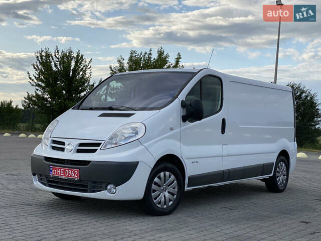 Белый Ниссан Примастар, объемом двигателя 2 л и пробегом 249 тыс. км за 11900 $, фото 16 на Automoto.ua