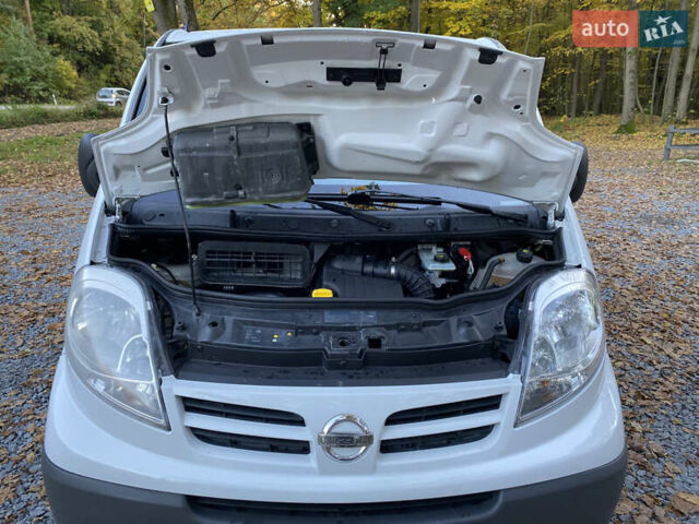 Білий Ніссан Прімастар, об'ємом двигуна 2 л та пробігом 257 тис. км за 11900 $, фото 40 на Automoto.ua