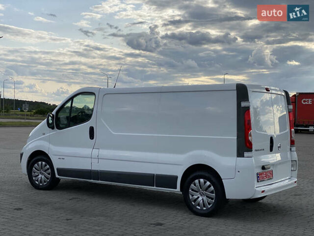 Белый Ниссан Примастар, объемом двигателя 2 л и пробегом 249 тыс. км за 11900 $, фото 12 на Automoto.ua