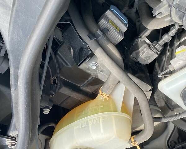 Білий Ніссан Прімастар, об'ємом двигуна 2 л та пробігом 130 тис. км за 12999 $, фото 18 на Automoto.ua