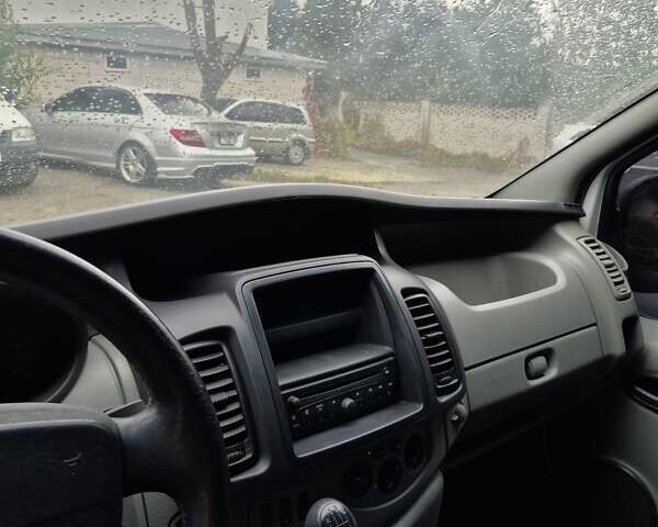 Білий Ніссан Прімастар, об'ємом двигуна 2 л та пробігом 186 тис. км за 13100 $, фото 21 на Automoto.ua