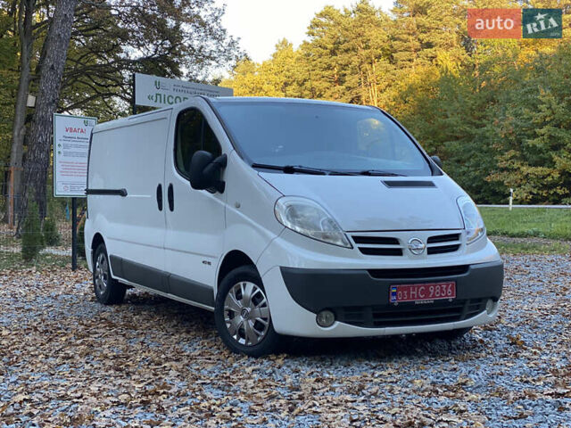 Білий Ніссан Прімастар, об'ємом двигуна 2 л та пробігом 257 тис. км за 11900 $, фото 10 на Automoto.ua