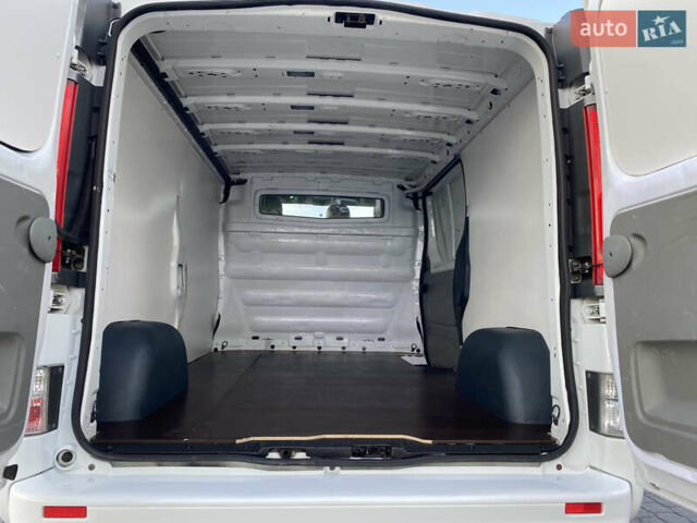 Белый Ниссан Примастар, объемом двигателя 2 л и пробегом 249 тыс. км за 11900 $, фото 38 на Automoto.ua