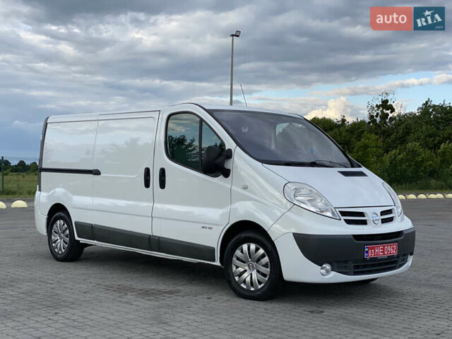 Белый Ниссан Примастар, объемом двигателя 2 л и пробегом 249 тыс. км за 11900 $, фото 7 на Automoto.ua