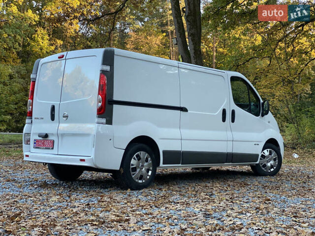 Білий Ніссан Прімастар, об'ємом двигуна 2 л та пробігом 257 тис. км за 11900 $, фото 12 на Automoto.ua