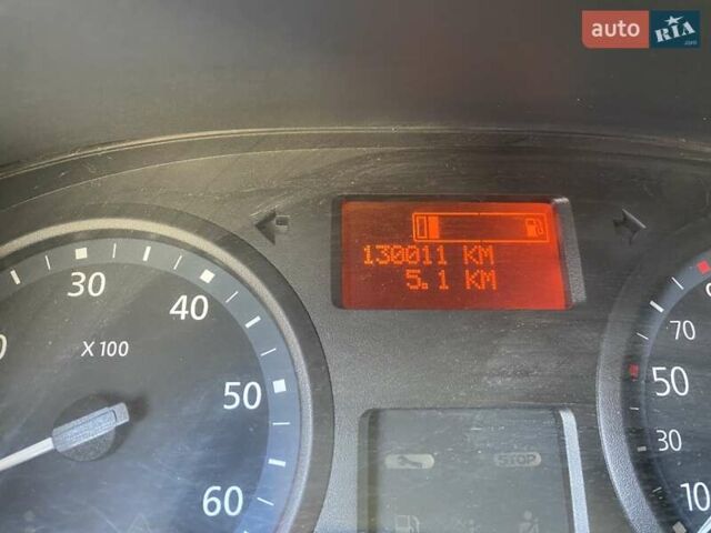 Білий Ніссан Прімастар, об'ємом двигуна 2 л та пробігом 130 тис. км за 12999 $, фото 15 на Automoto.ua