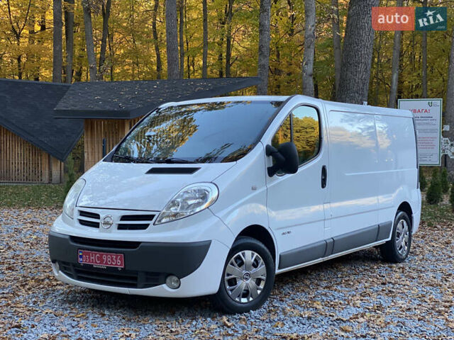 Білий Ніссан Прімастар, об'ємом двигуна 2 л та пробігом 257 тис. км за 11900 $, фото 5 на Automoto.ua