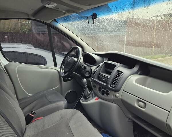 Білий Ніссан Прімастар, об'ємом двигуна 2 л та пробігом 186 тис. км за 13100 $, фото 15 на Automoto.ua