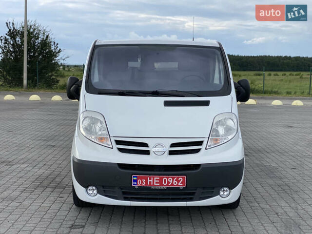 Белый Ниссан Примастар, объемом двигателя 2 л и пробегом 249 тыс. км за 11900 $, фото 13 на Automoto.ua