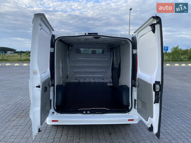 Белый Ниссан Примастар, объемом двигателя 2 л и пробегом 249 тыс. км за 11900 $, фото 36 на Automoto.ua