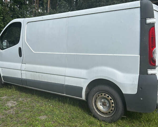 Белый Ниссан Примастар, объемом двигателя 2 л и пробегом 320 тыс. км за 9800 $, фото 2 на Automoto.ua
