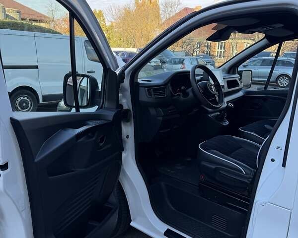 Білий Ніссан Прімастар, об'ємом двигуна 2 л та пробігом 94 тис. км за 25900 $, фото 8 на Automoto.ua