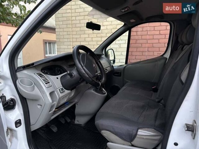 Белый Ниссан Примастар, объемом двигателя 2 л и пробегом 325 тыс. км за 10700 $, фото 21 на Automoto.ua