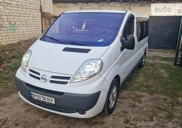 Белый Ниссан Примастар, объемом двигателя 2 л и пробегом 380 тыс. км за 9800 $, фото 1 на Automoto.ua