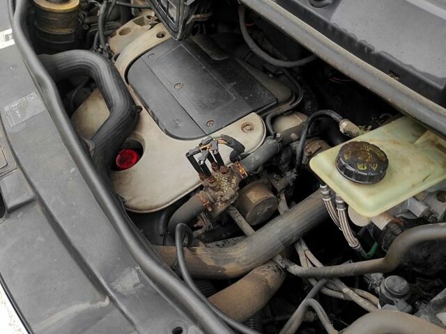 Белый Ниссан Примастар, объемом двигателя 1.9 л и пробегом 319 тыс. км за 6700 $, фото 1 на Automoto.ua